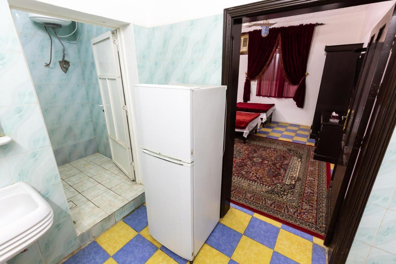 Al Eairy Furnished Apartments - Al Bahah 3 ภายนอก รูปภาพ
